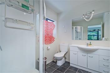 The Holiday Hideaway (Bachcare) - 