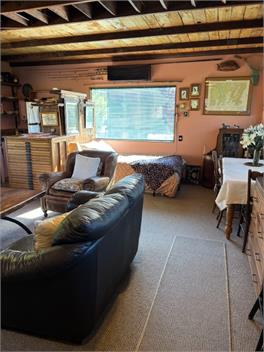 Rotoiti Rustic Retreat - 