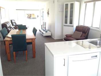 " Porched " -  Waihi Beach Holiday home ..Walk to the beach - Waihi Beach