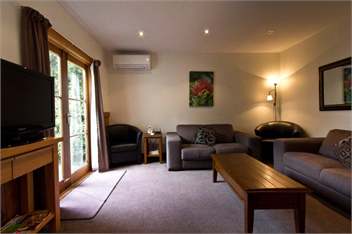 Clarence Cottage - (Christchurch City and Country Cottages) - Christchurch