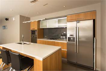 Downtown Queenstown View Apartment - Queenstown