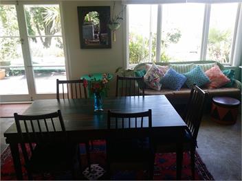 Beach side Character home with lovely sea views - Tauranga