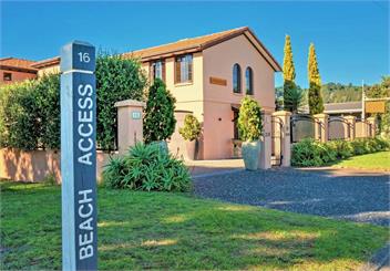 ‘San Marco’ Luxury Tuscan Beachside Villa - Coromandel