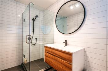 Winter stay 3, pay 2 & 7 seater car included - Waiheke