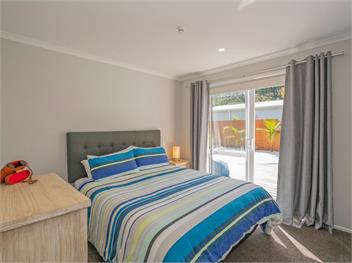 Modern Beach Pad (Bachcare) - Whitianga