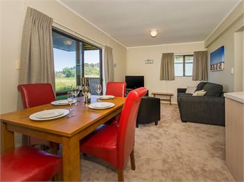 Sandy Doorstep (Bachcare) - Whangamata