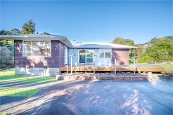 Woodills Wonderland (Bachcare) - Akaroa