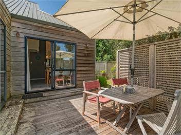 Beach Road Beauty (Bachcare) - Pauanui