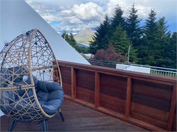 Views Forever! Renovated 4Bed Oasis 5 mins to CBD - Queenstown
