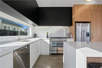 Stylish Serenity (Bachcare) - Martinborough