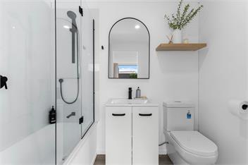 Sun Kissed Pool Villa (Bachcare) - Mangawhai