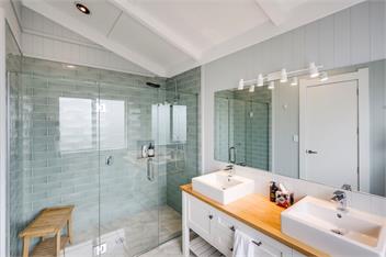 Modern Deluxe (Bachcare) - Havelock North