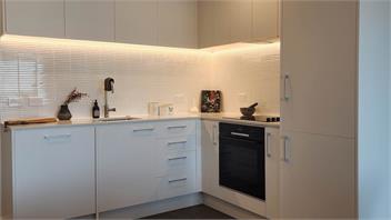 Enfield Lux - Brand New Apartment - Auckland