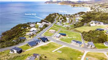 Langs Beach house with sea view - Lang's Beach
