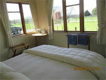 Ludlow Farmstay Cottage/B & B - Otane