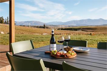 Ranger's Retreat | Stunning Mountain Views | Rural Location | Outdoor Fireplace - Wanaka