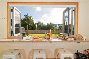 Little Blue Beach House - Richardsons - Whitianga
