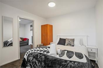 Fernhill Hideaway (Bachcare) - Queenstown