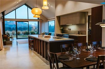 Riverslea | Pool | Sleeps 10 - Wanaka
