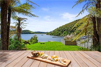 Okawa Bay Lakeside (Bachcare) - Rotorua