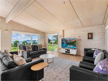 Beachfront Escape (Bachcare) - Snells Beach