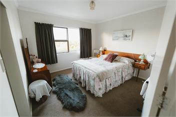 Ali’s Lake View - Turangi