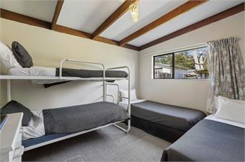 Ward Cottage (Bachcare) - Wanaka