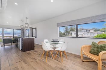 Soleil by the Sea - Beachfront Apartment - 