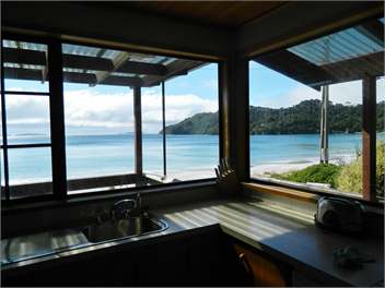 Awatea Beach House - Stewart Island