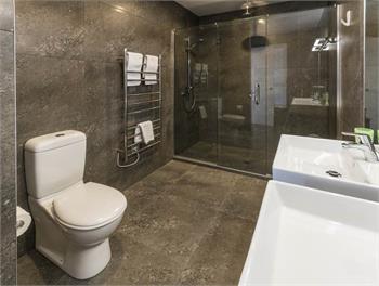 Peninsula Bay Luxury Retreat - Wanaka