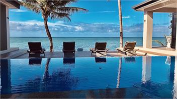 Out of the Blue Fiji - Sunny days Solar Ways - Beach Front Location - Sigatoka