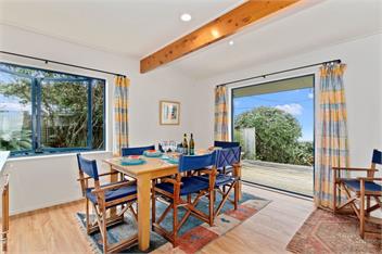 Taste Of Paradise with WiFi! (Bachcare) - Mangawhai Heads