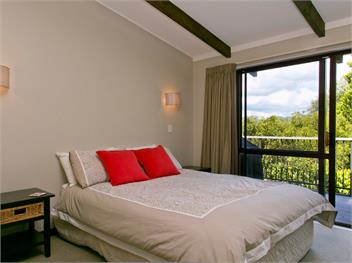 Acacia View at No. 3 (Bachcare) - Acacia Bay