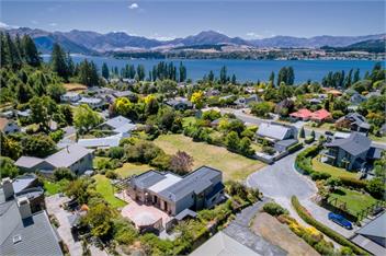 Sargood Splendour (Bachcare) - Wanaka