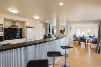 Tirohanga Wai (Bachcare) - Waikawa