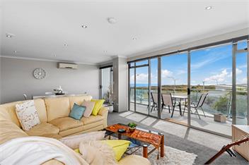 Sunrise, Seaviews and BBQs (Bachcare) - Papamoa