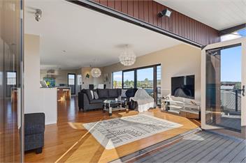 Maranui BeachSide Retreat (Bachcare) - Mt Maunganui