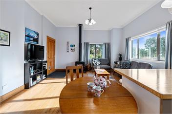 Ekhaya (Bachcare) - New Plymouth