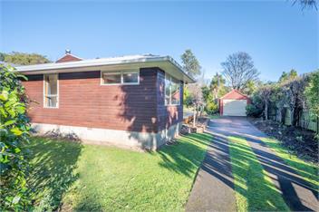 Woodills Wonderland (Bachcare) - Akaroa