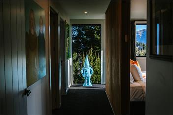 Mt Roy Terrace - Spa Pool - Extensive Artwork Collection - Wanaka