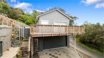 Pohutukawa Paradise (Bachcare) - Martins Bay