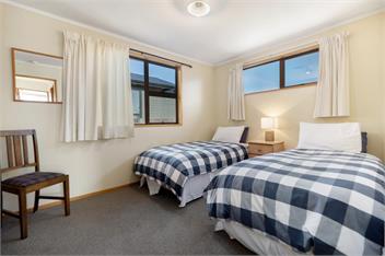 Downtown Delight (Bachcare) - Wanaka