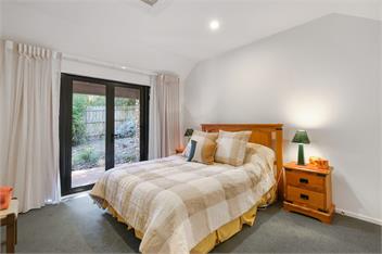 Belfast Dacha, Central, Linen and clean included, Hot Tub and Sauna. - Hanmer Springs 