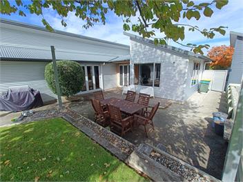 MT IRON DRIVE - 4 BEDROOM - Wanaka