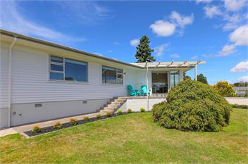 Home Away From Home - Taupo