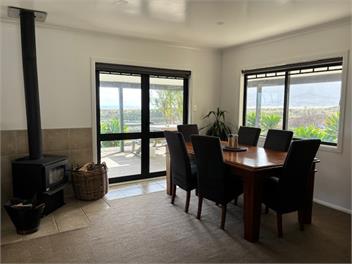 Cape Country House - Opotiki