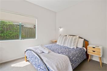 Beachfront Getaway (Bachcare) - Waikanae Beach