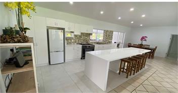 Papa Jakes House - RAROTONGA