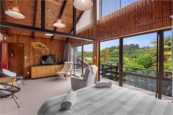 Lakeside Villa (Bachcare) - Lake Rotoiti