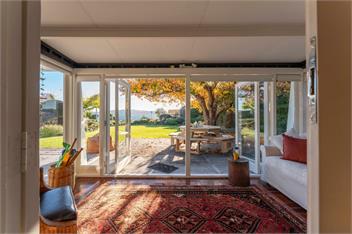 Waterside Bliss (Bachcare) - Taupo